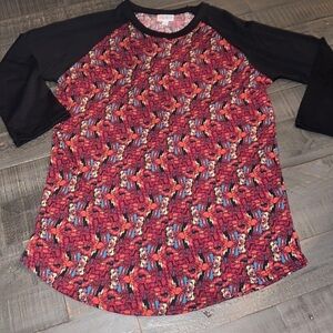LuLaRoe Randy Black/Red Geometric Top Size Small